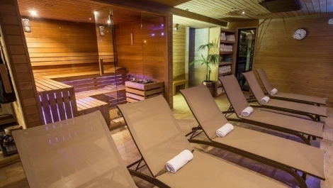 Wellnesshaus mit Sauna und Ruheraum Stockerau Wellnesshaus mit Sauna und Ruheraum Stockerau